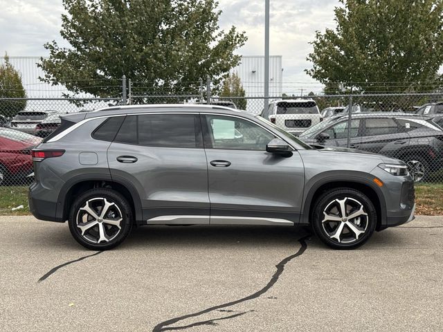 2025 Volkswagen Tiguan SE photo 3
