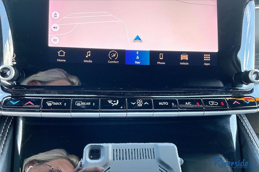 2022 Jeep Wagoneer Series III photo 15
