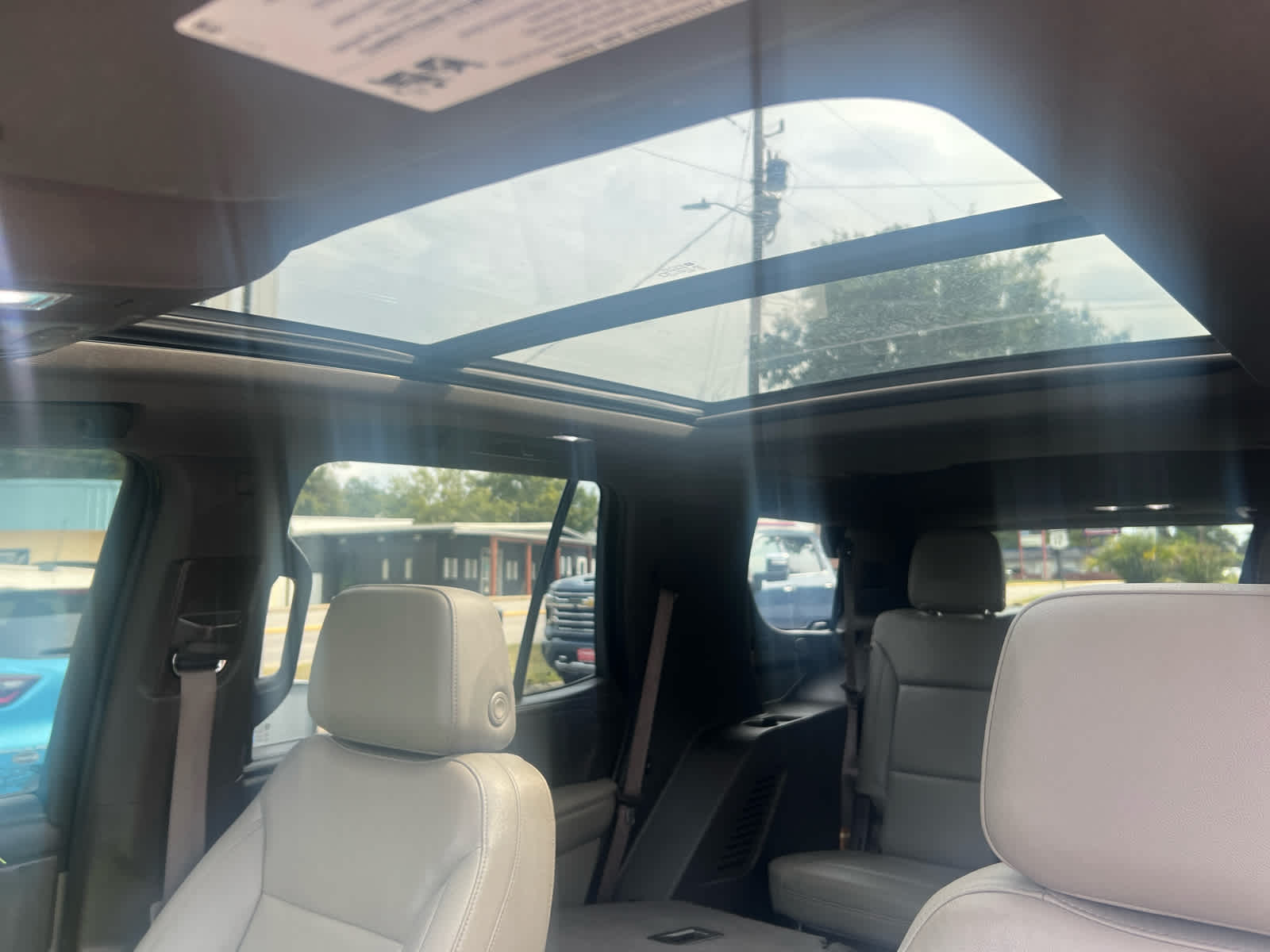 2022 Chevrolet Tahoe LT photo 10