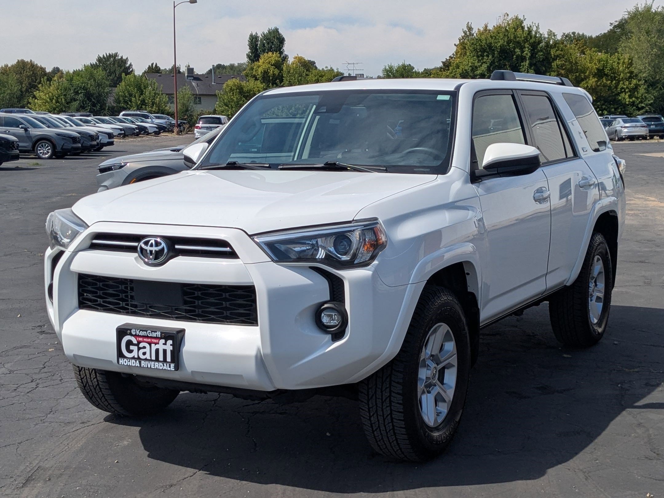 2021 Toyota 4Runner SR5 photo 7
