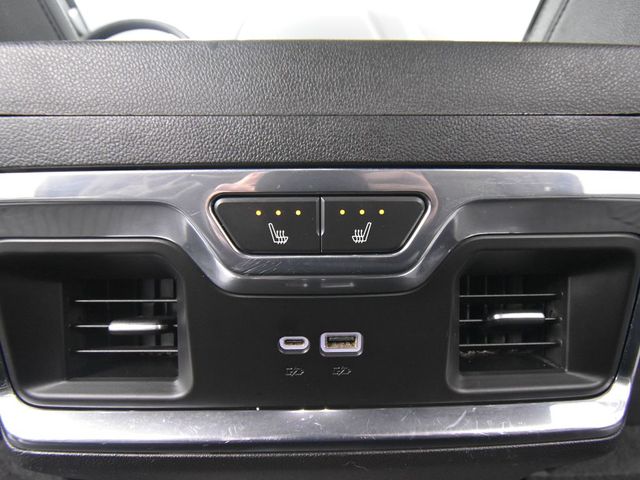 2024 Chevrolet Silverado 3500HD High Country photo 33