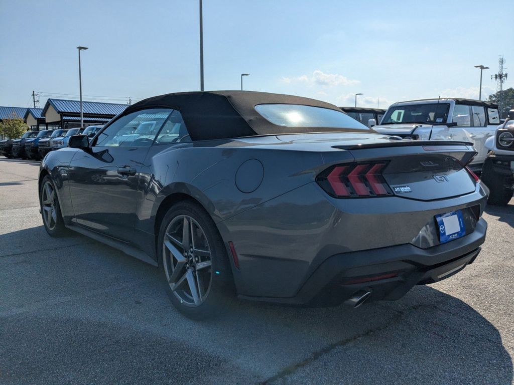2025 Ford Mustang GT Premium Convertible photo 6