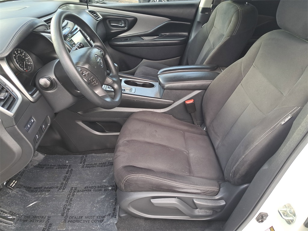 2020 Nissan Murano S photo 17