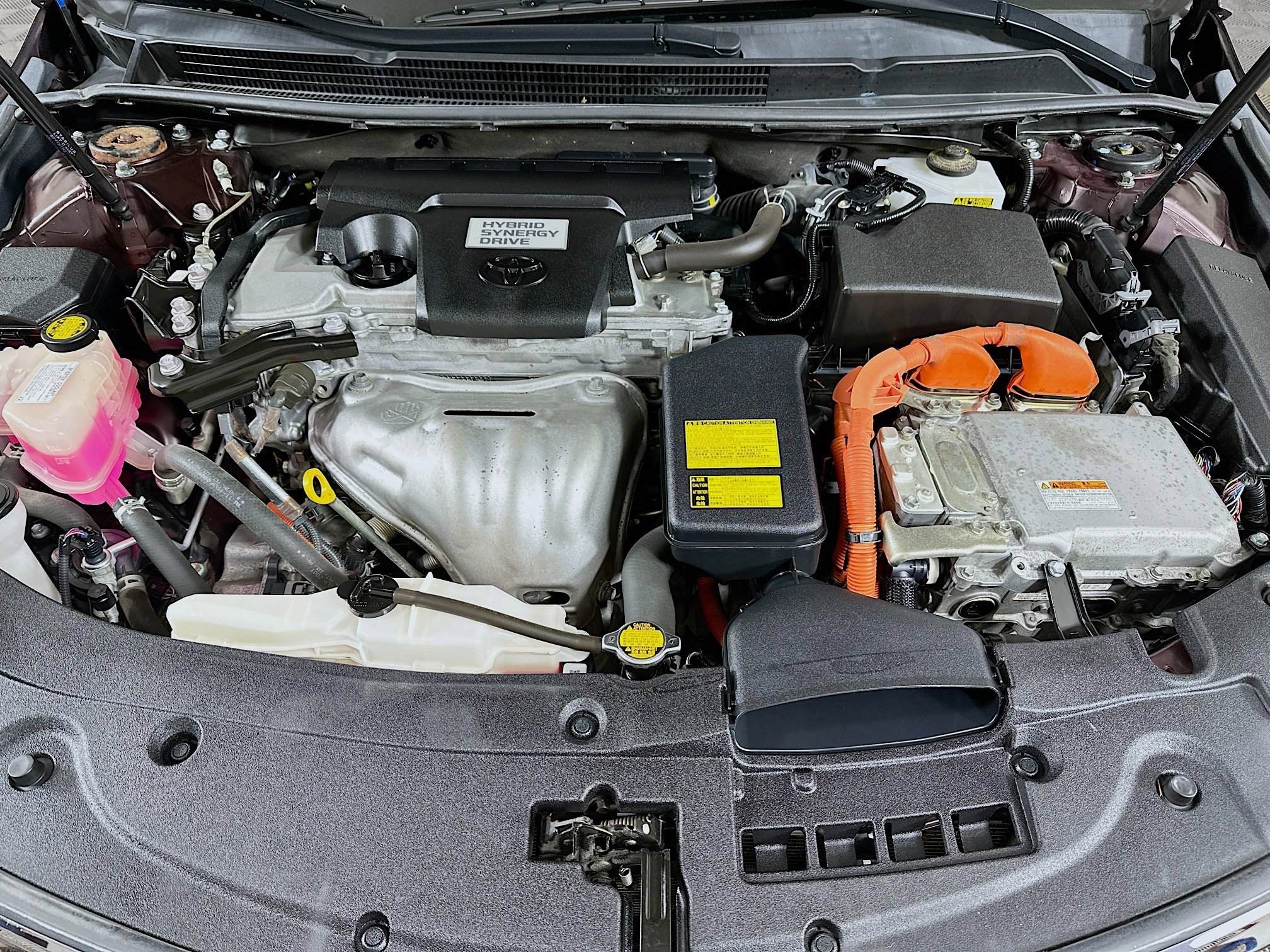 2013 Toyota Avalon Hybrid XLE Premium photo 28