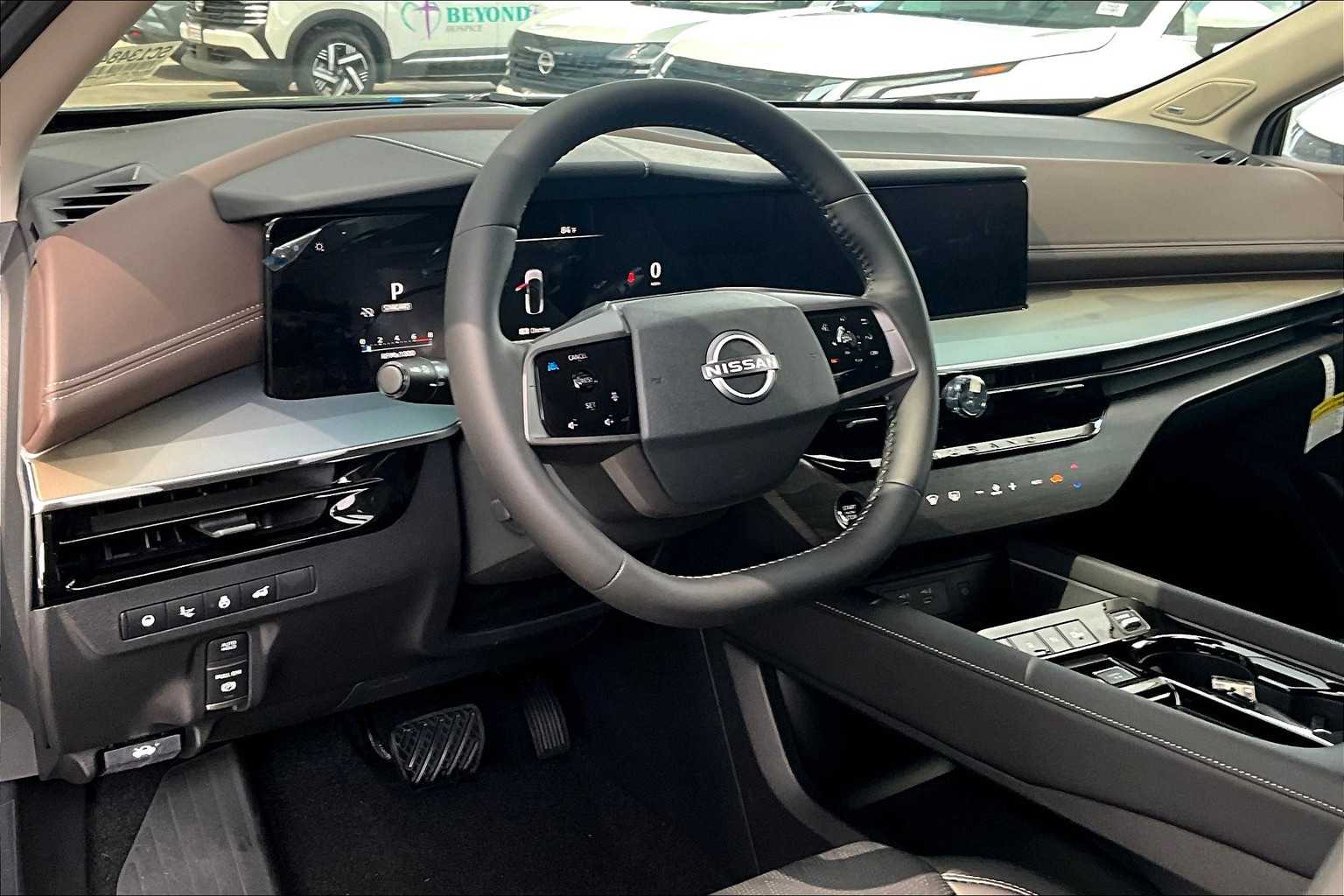 2025 Nissan Murano Platinum photo 10