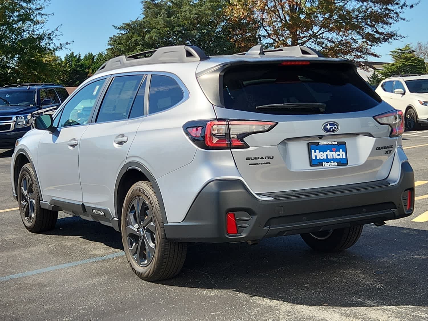 2020 Subaru Outback Onyx Edition XT photo 3