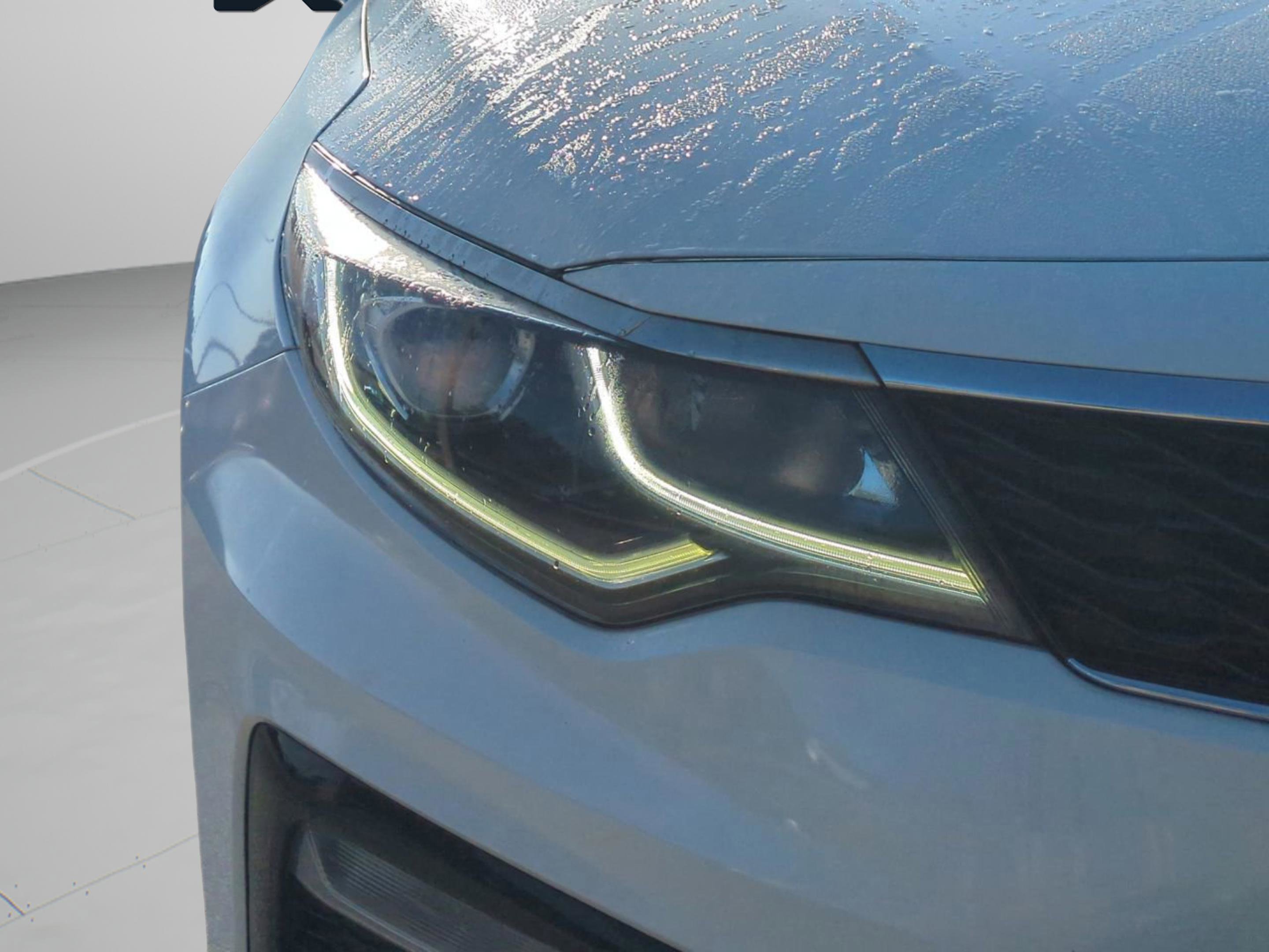 2019 Kia Optima EX Premium photo 9