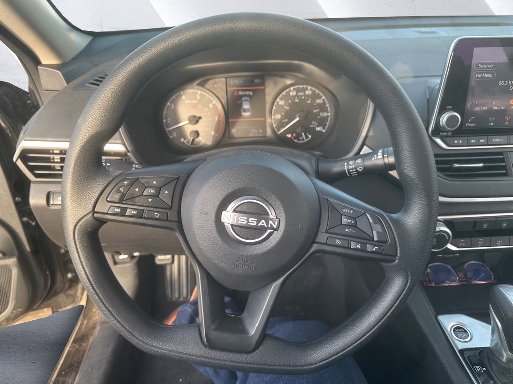 2025 Nissan Altima 2.5 S photo 8