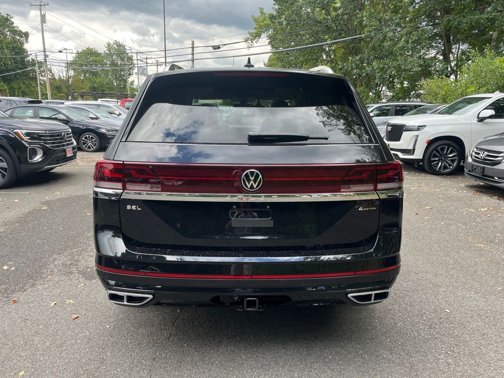 2026 Volkswagen Atlas SEL Premium R-Line photo 5
