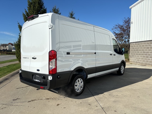 2024 Ford Transit Cargo Van photo 5