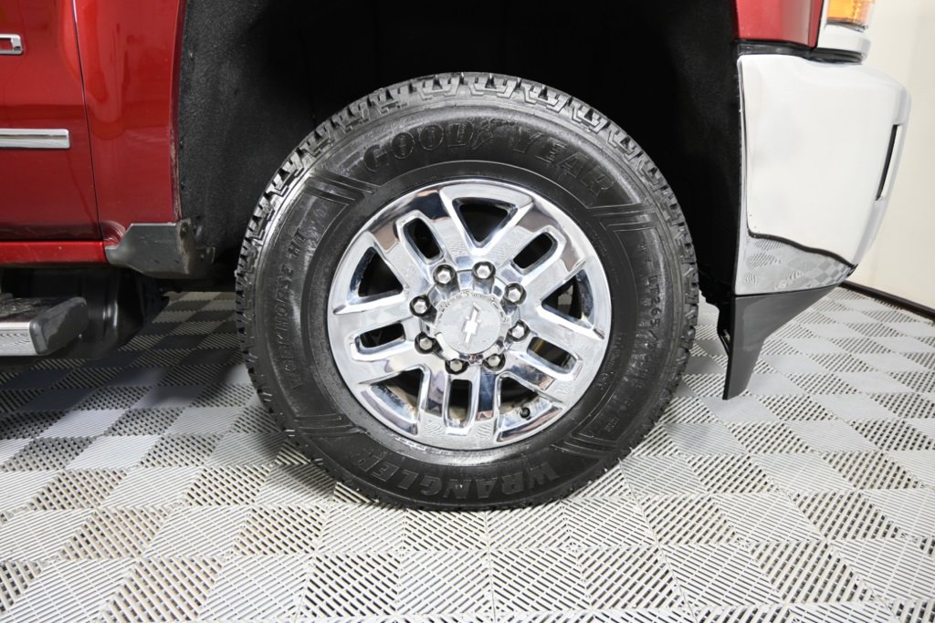 2019 Chevrolet Silverado 3500HD LTZ photo 12