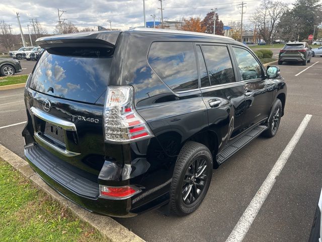 2023 Lexus GX 460 photo 3