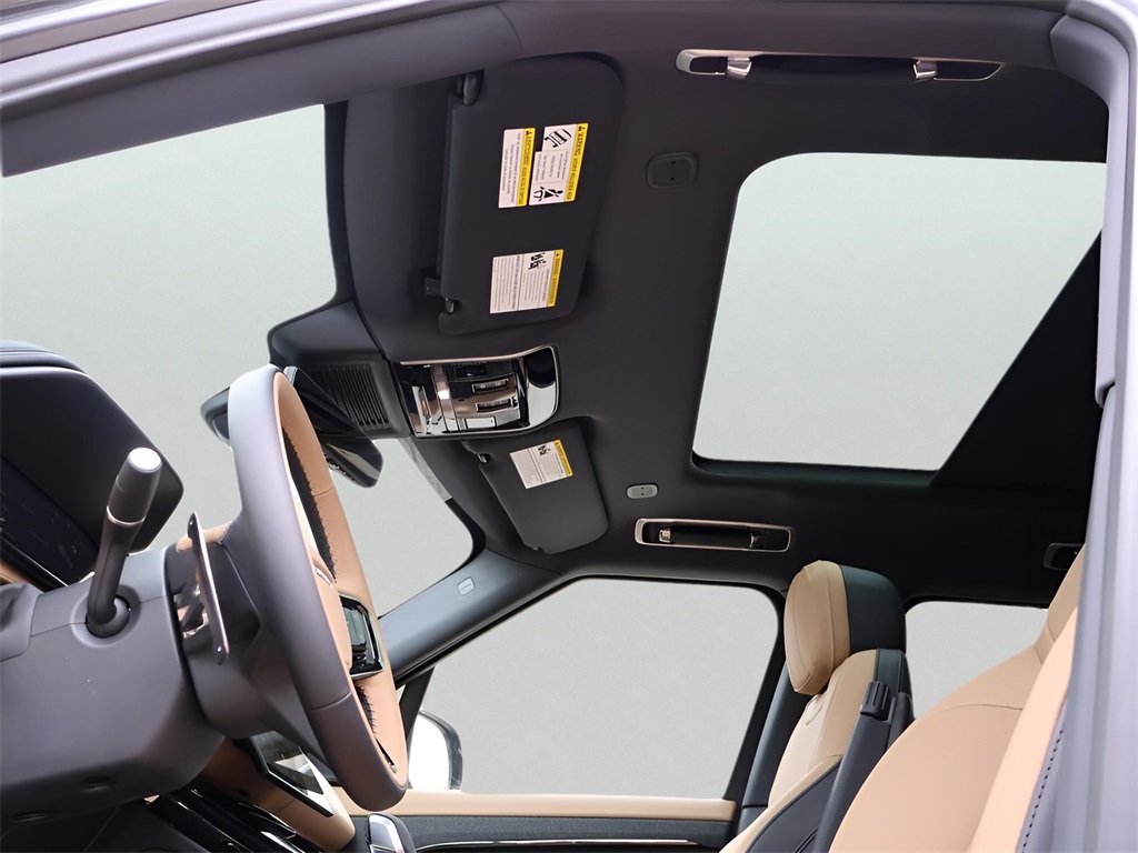 2025 Land Rover Range Rover Sport SE photo 24