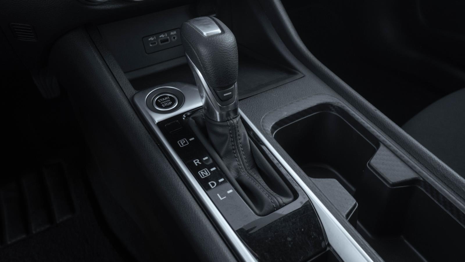 2023 Nissan Sentra SV photo 14