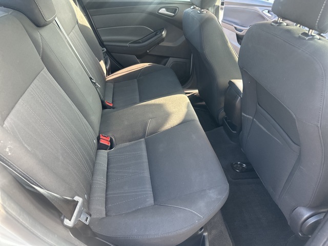 2018 Ford Focus SE photo 19