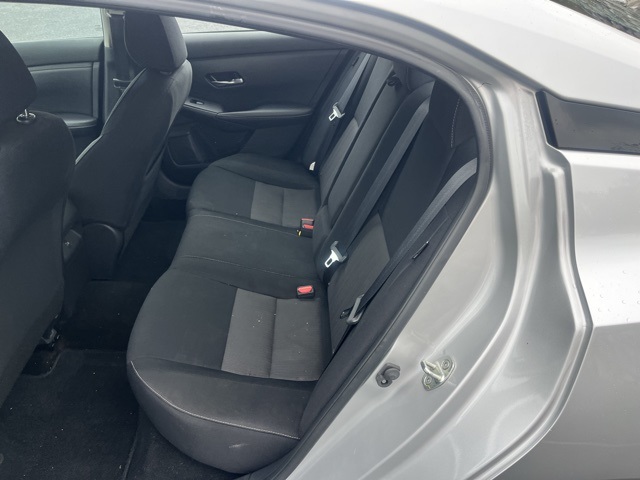 2021 Nissan Sentra SV photo 13
