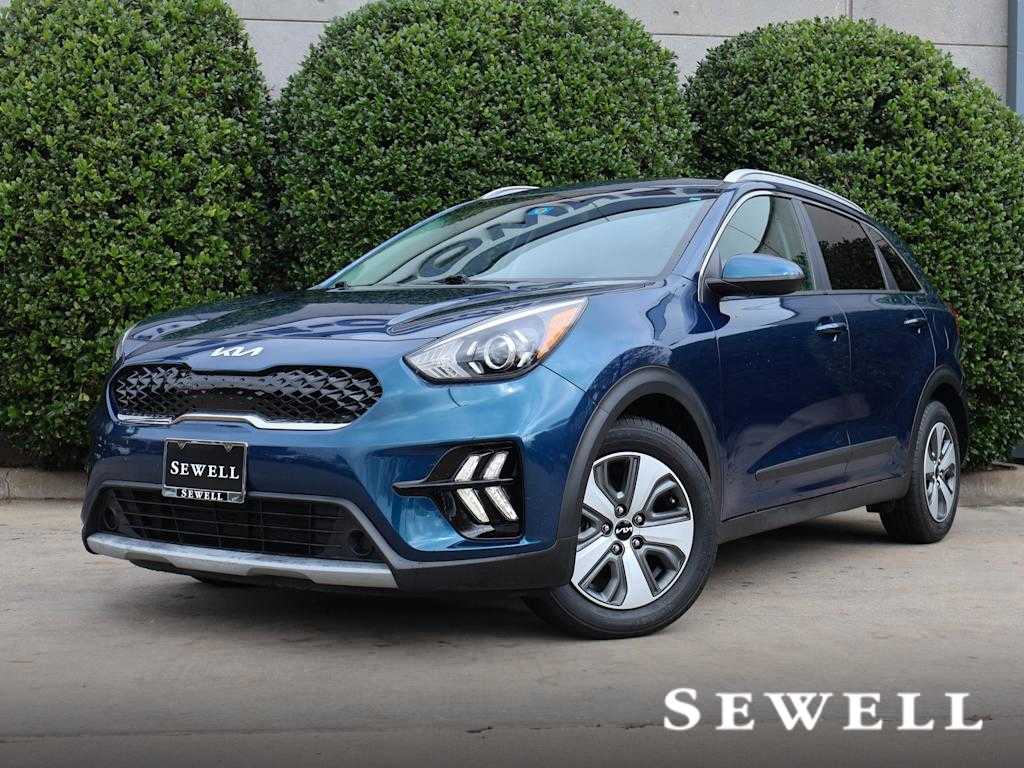2022 Kia Niro LX