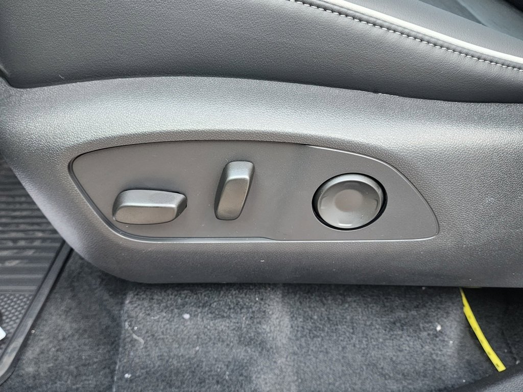 2026 Buick Enclave Sport Touring photo 16
