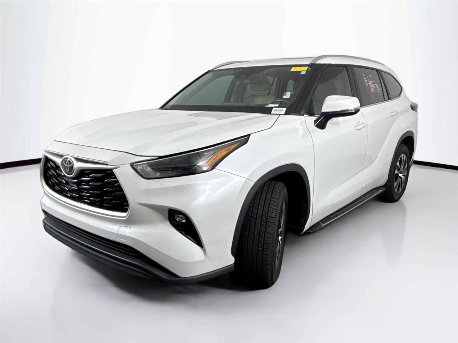2023 Toyota Highlander Limited Platinum XLE XSE photo 2