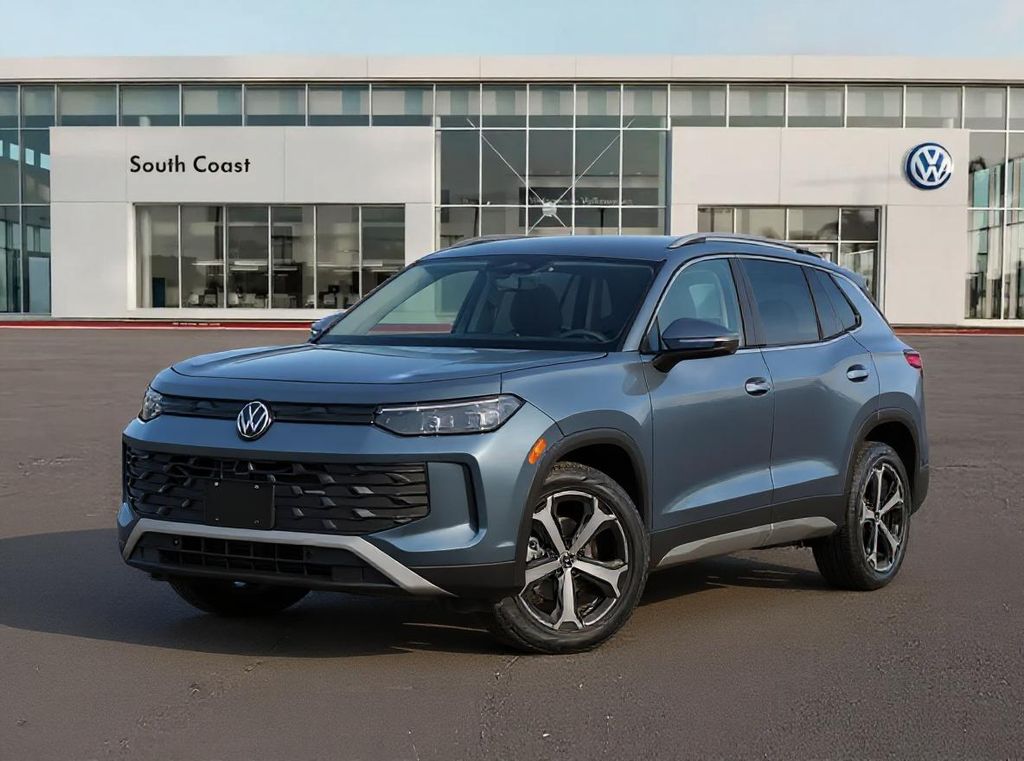 2025 Volkswagen Tiguan SE's photo