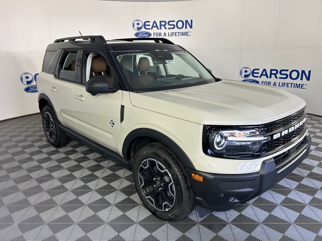 2025 Ford Bronco Sport Outer Banks photo 3