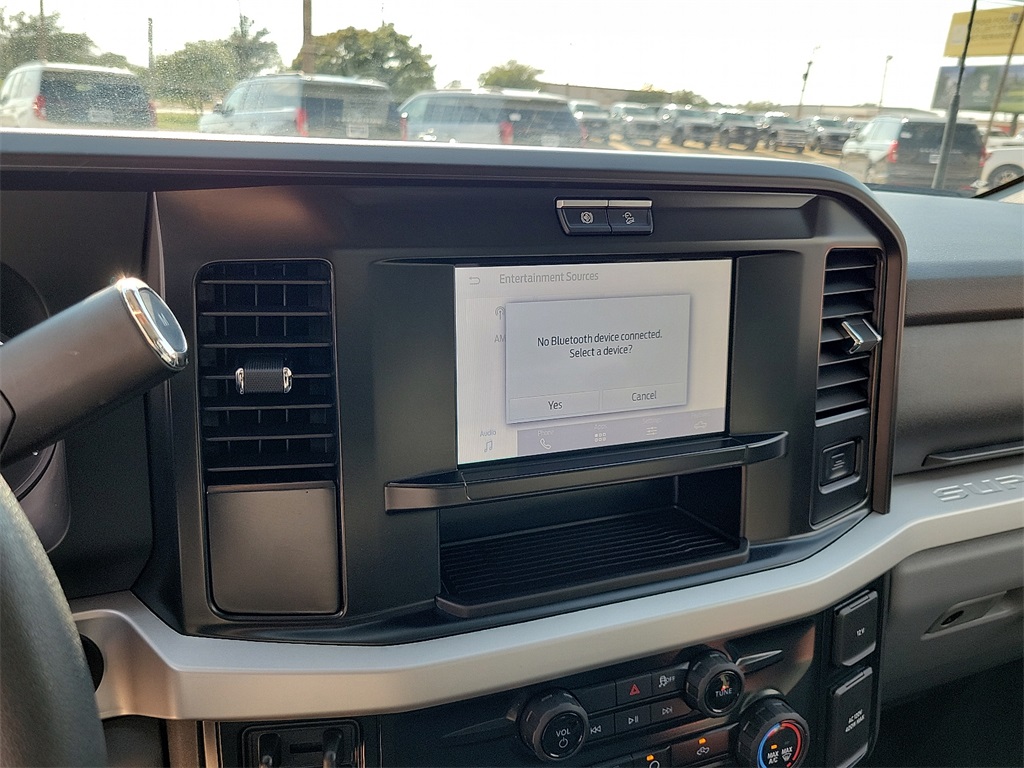 2025 Ford F-250 XLT photo 21