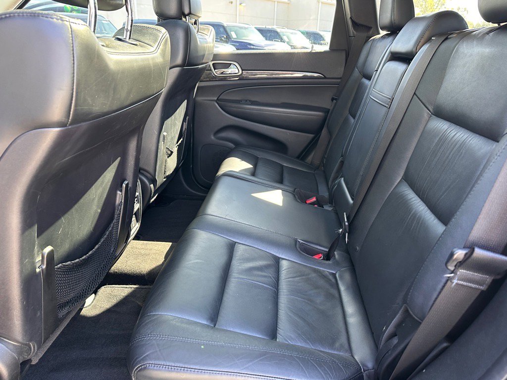 2012 Jeep Grand Cherokee Laredo photo 11