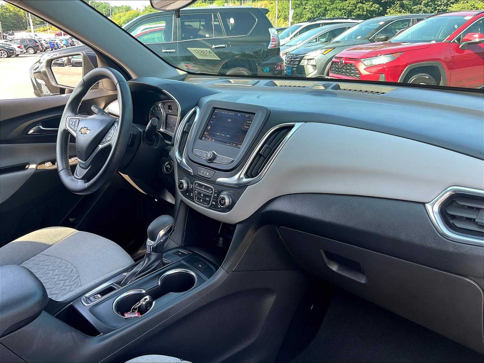 2023 Chevrolet Equinox LT photo 12