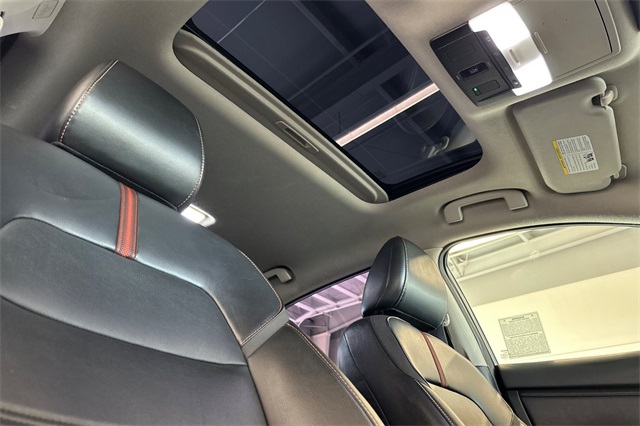 2022 Nissan Sentra SR photo 4