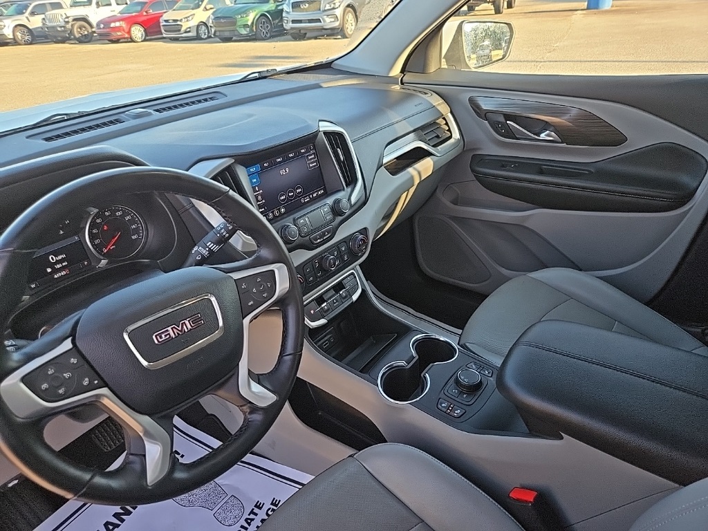 2024 Gmc Terrain SLT photo 13