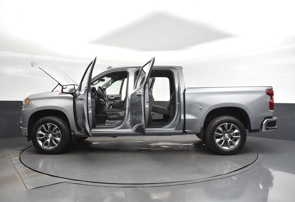 2026 Chevrolet Silverado 1500 LT photo 45
