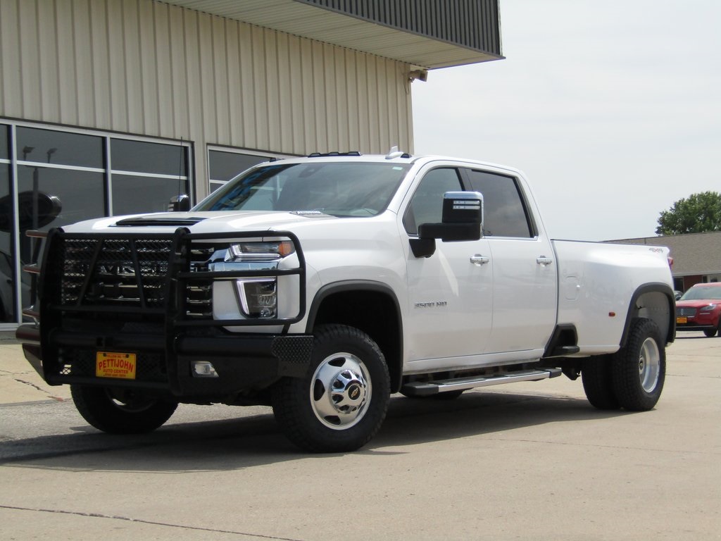 2021 Chevrolet Silverado 3500HD LTZ photo 6