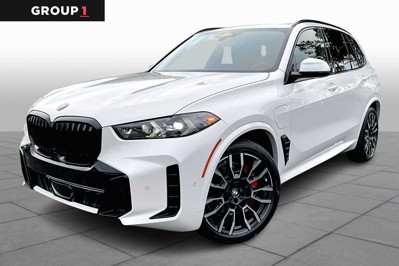 2026 BMW X5 50e's photo