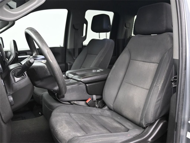 2020 Chevrolet Silverado 1500 Custom photo 4