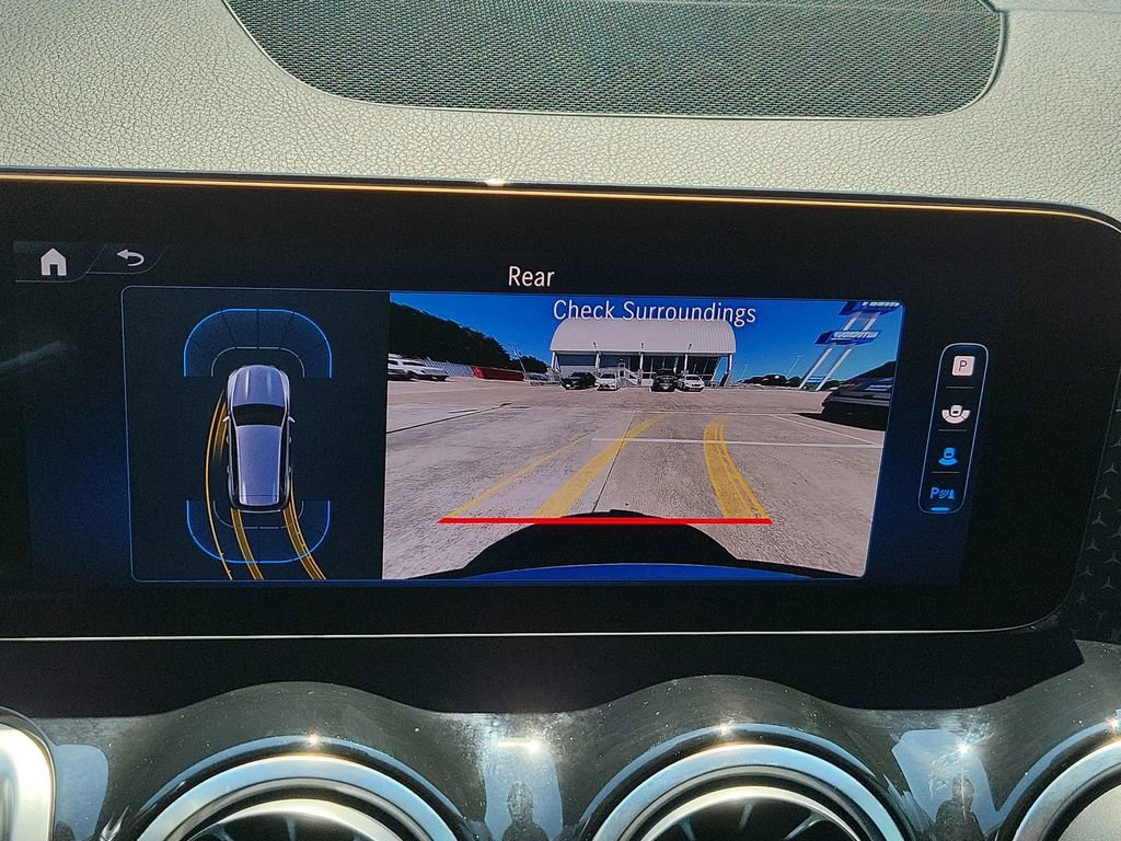 2024 Mercedes Benz GLB 250 photo 13