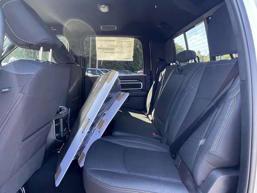 2026 Ram 2500 Big Horn photo 18