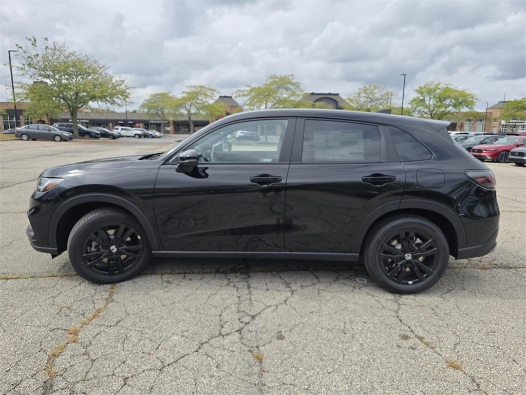 2026 Honda HR-V Sport photo 4