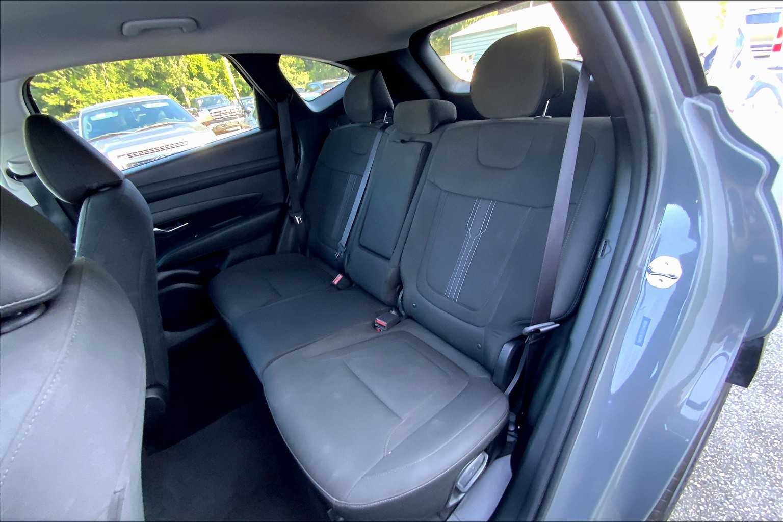 2025 Hyundai Tucson SEL photo 18