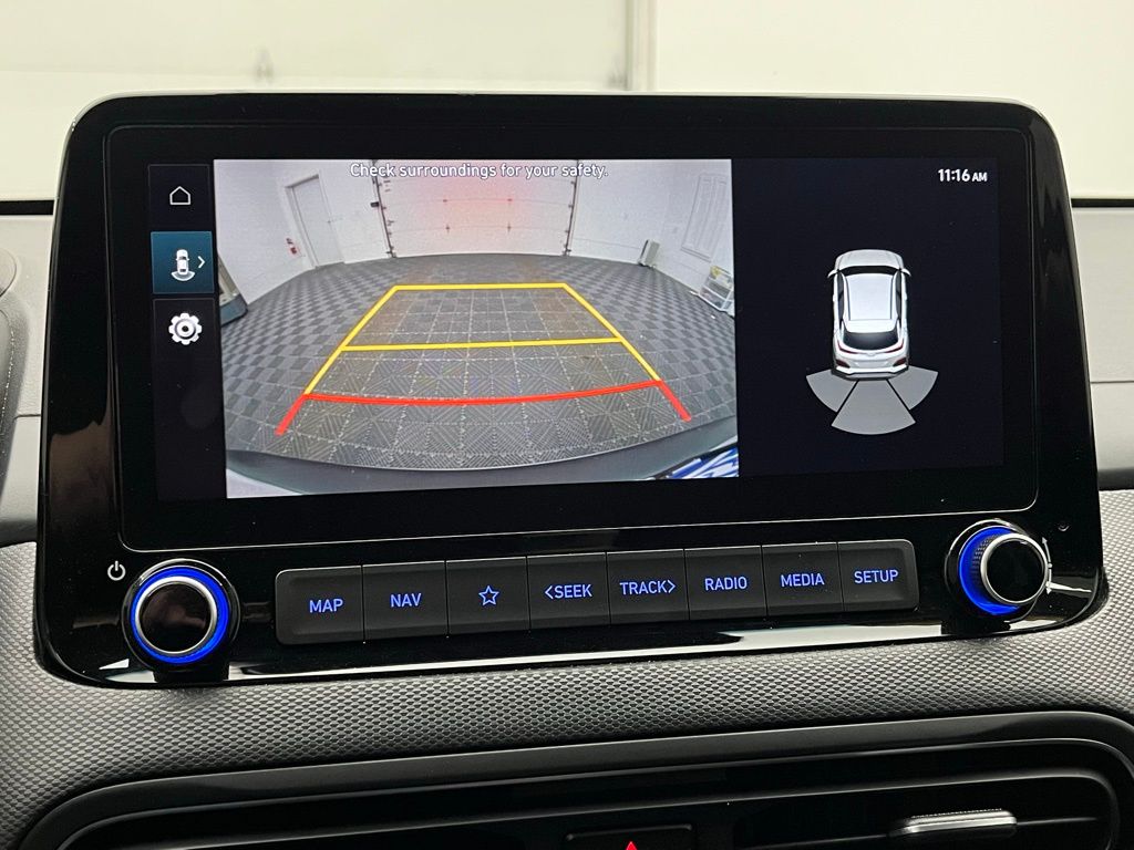 2023 Hyundai Kona Limited photo 4