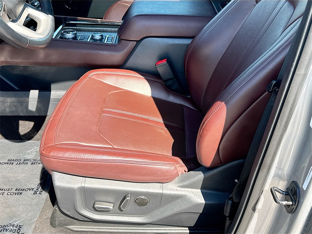 2023 Ford Expedition MAX Limited photo 17