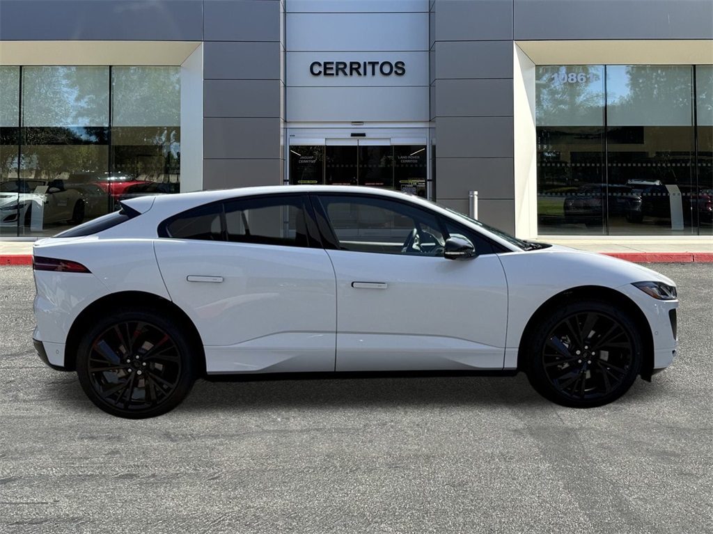 2024 Jaguar I-PACE HSE photo 4