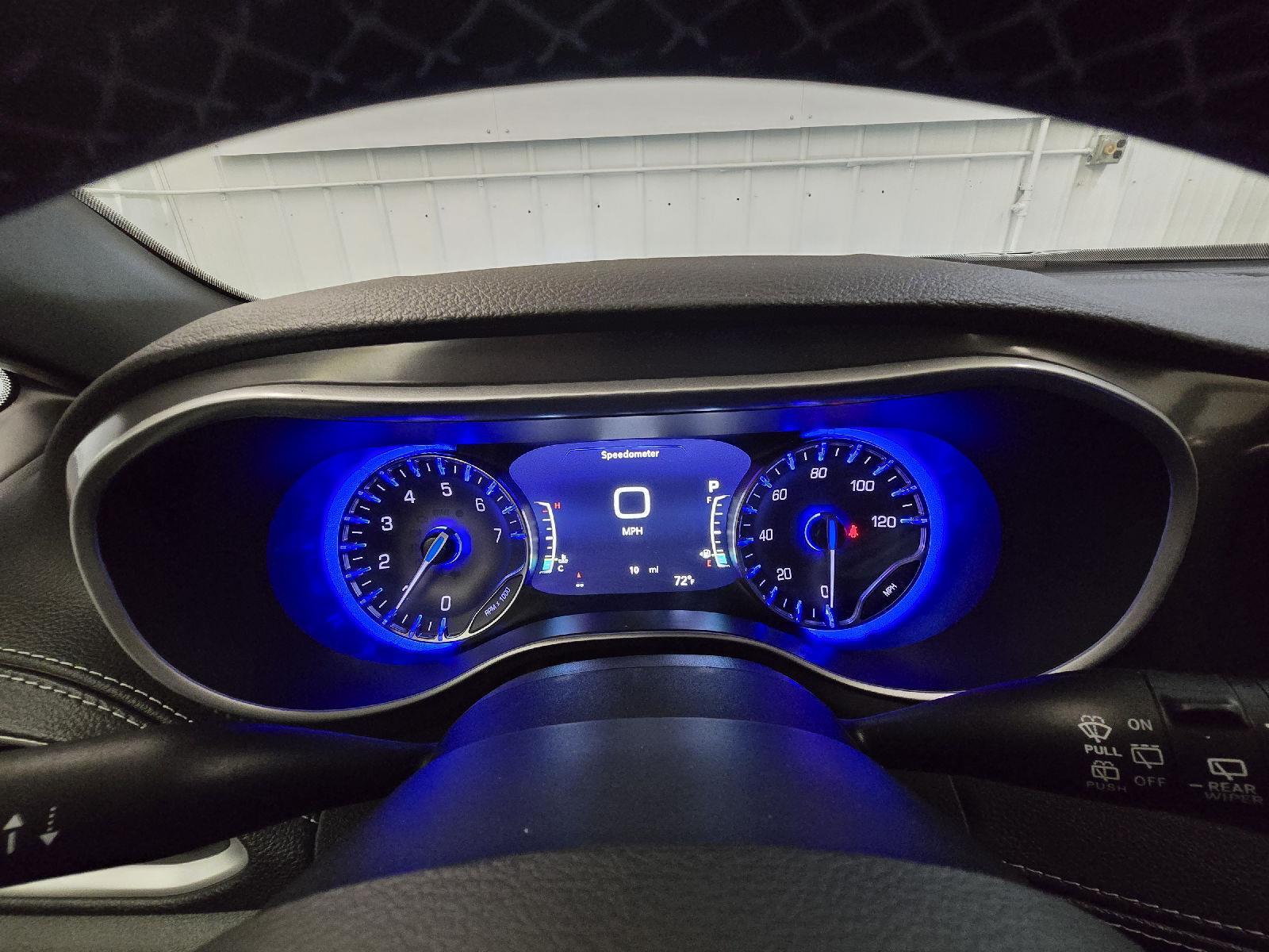 2025 Chrysler Pacifica photo 14