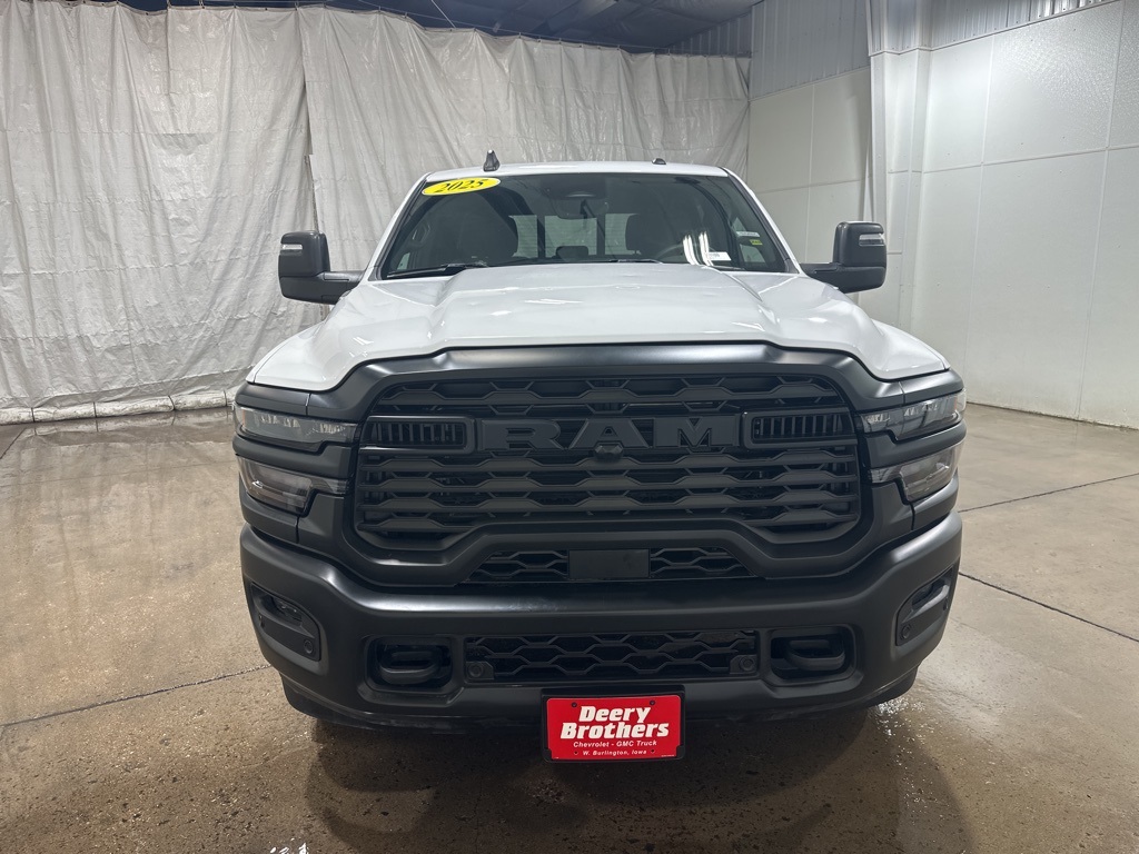 2025 Ram 2500 Tradesman photo 4