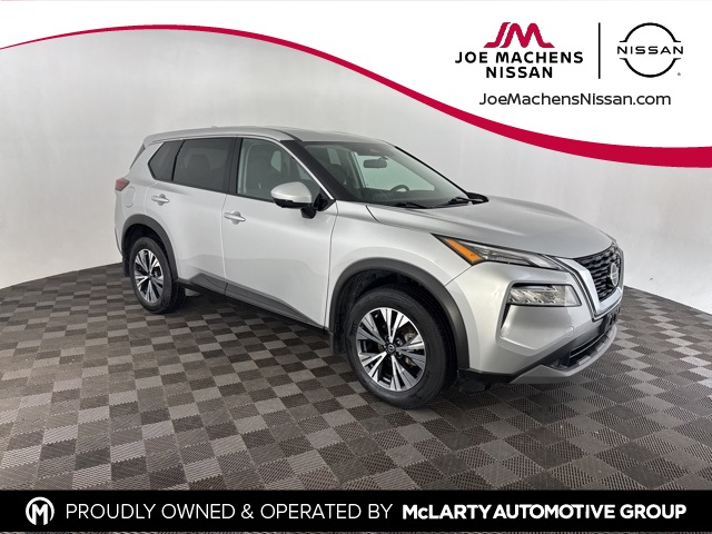 2021 Nissan Rogue SV's photo