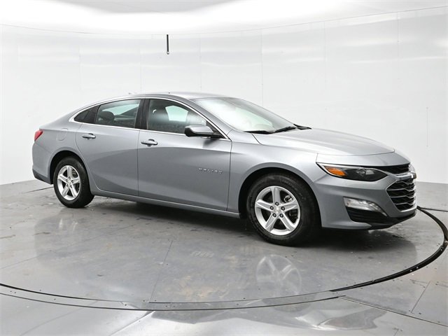 2024 Chevrolet Malibu 1LT's photo