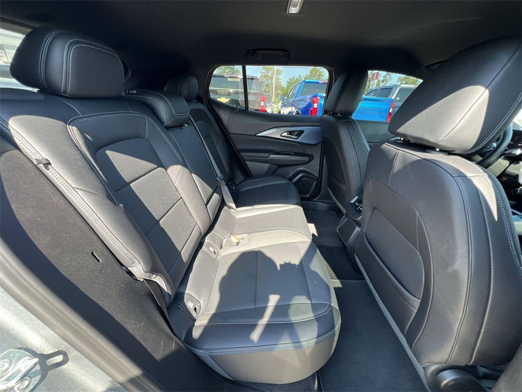 2024 Chevrolet Equinox EV 1LT photo 33
