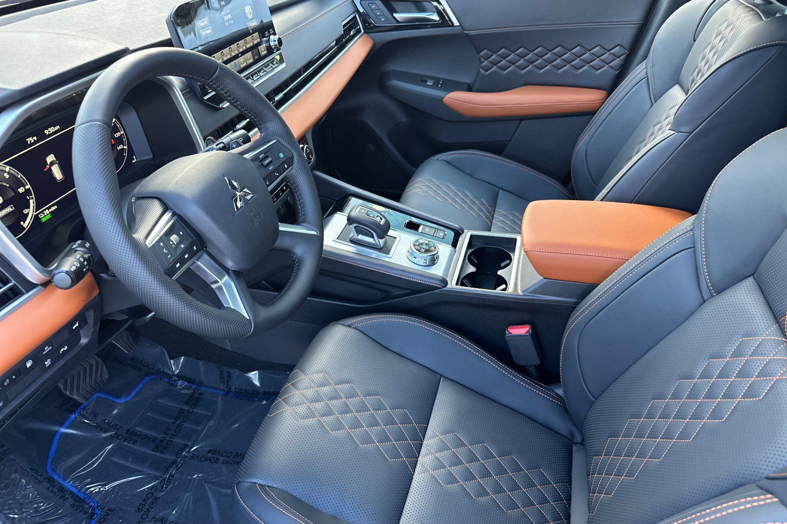 2025 Mitsubishi Outlander SEL Platinum GT photo 9