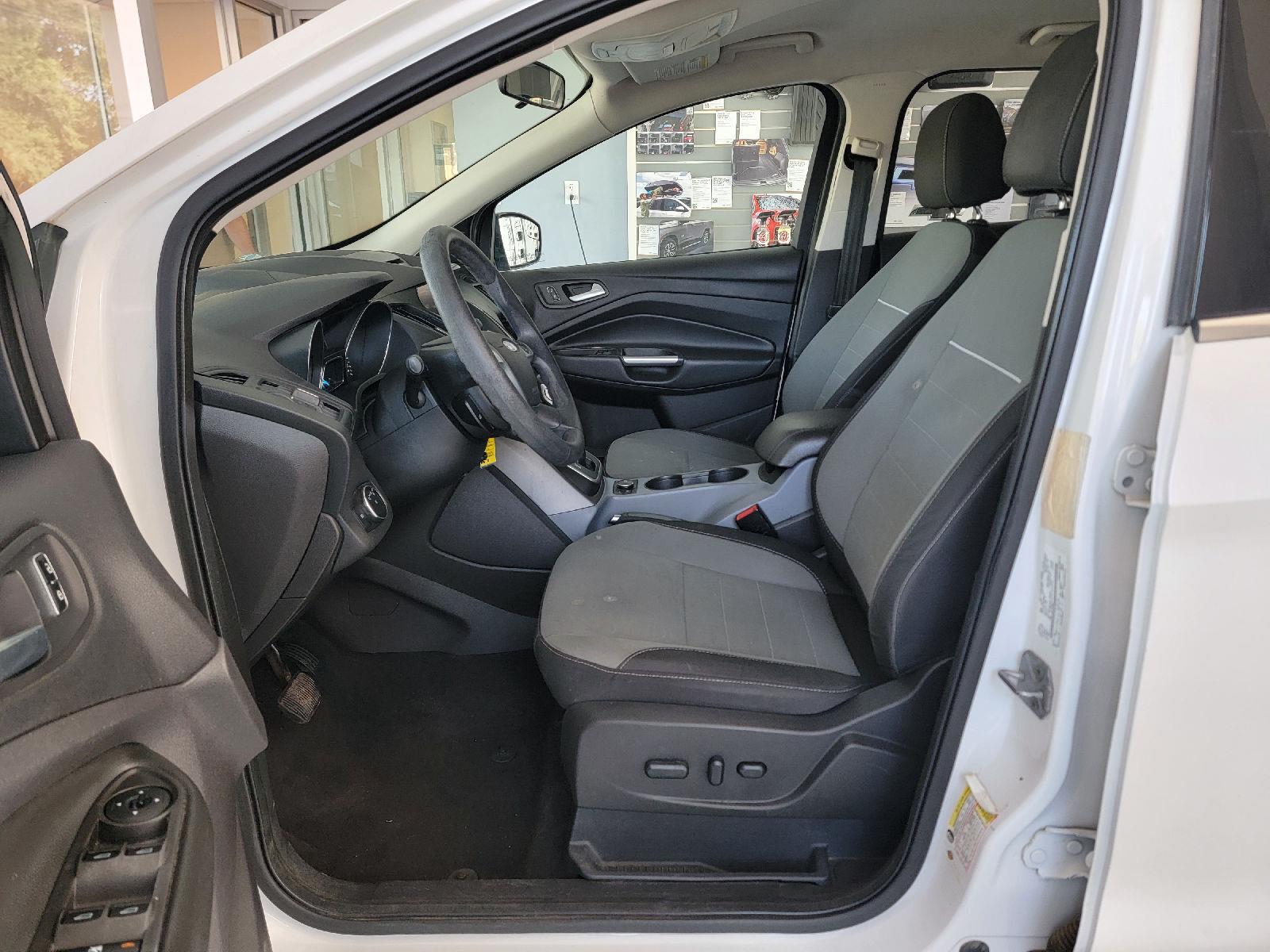 2014 Ford Escape SE photo 12