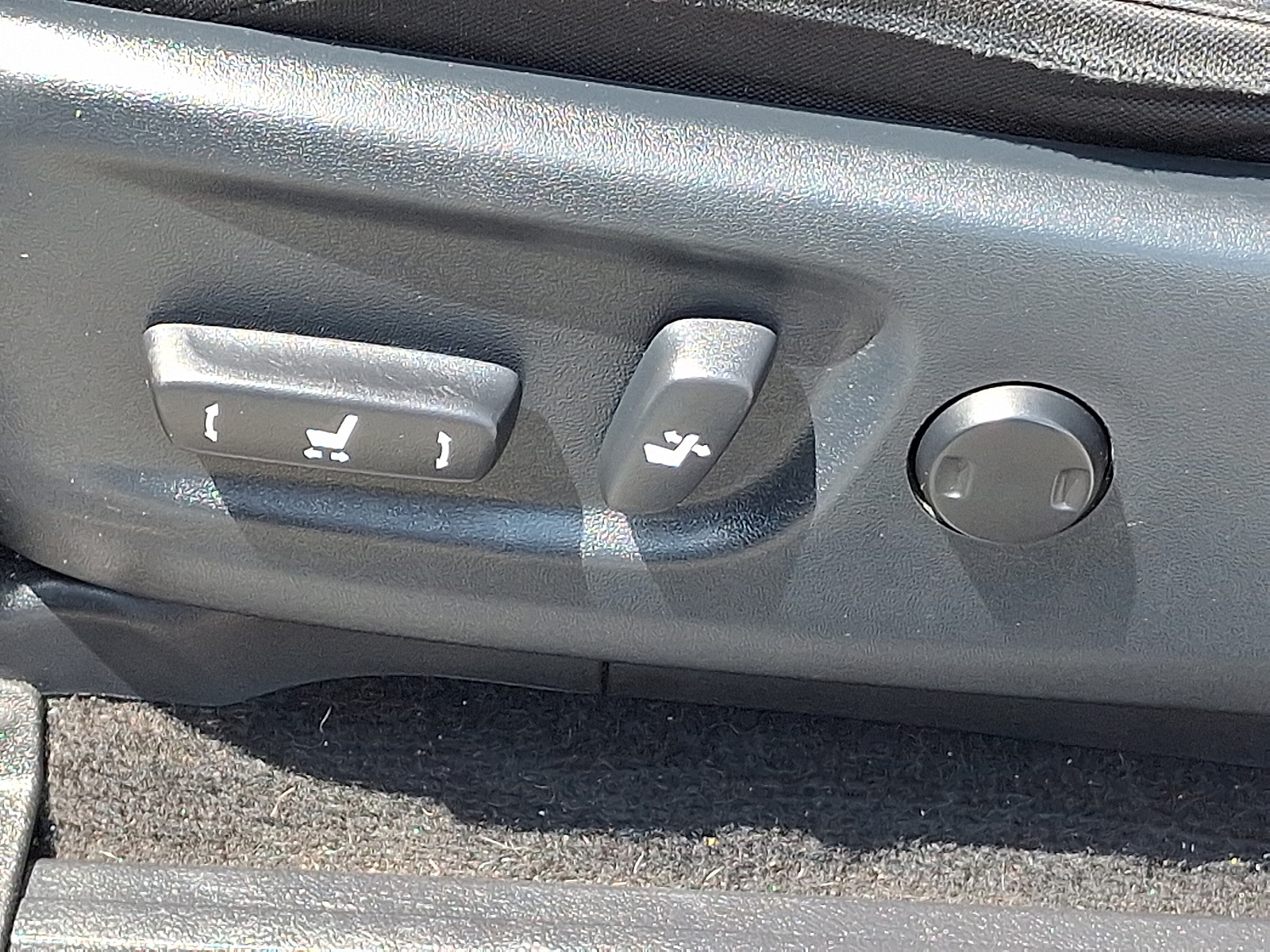 2018 Toyota 4Runner SR5 photo 22