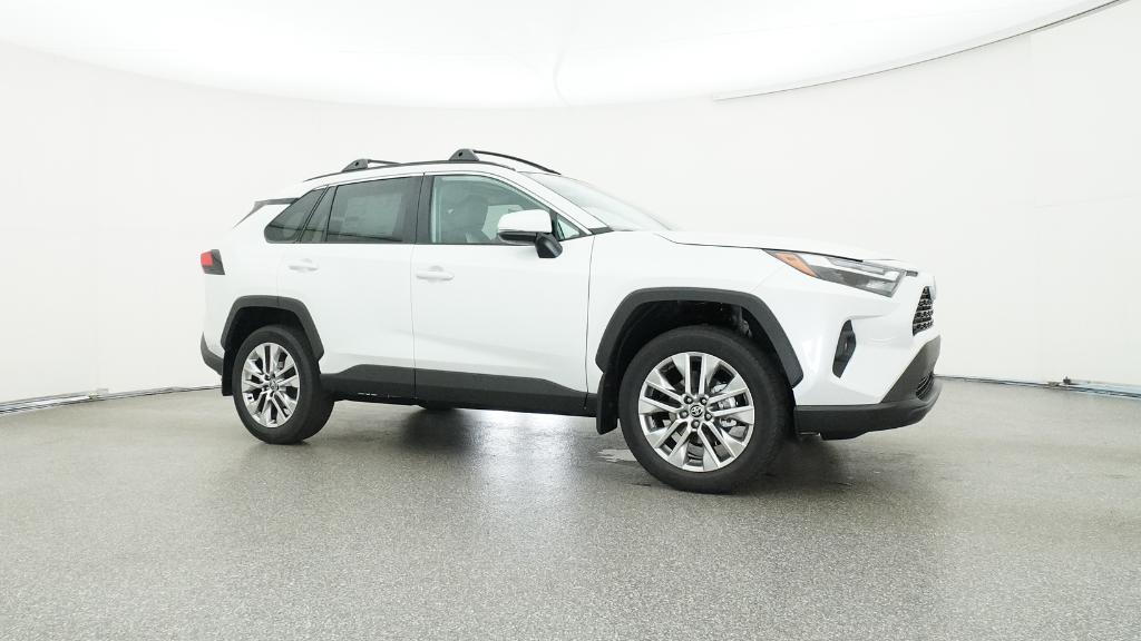 2025 Toyota RAV4 XLE Premium photo 28